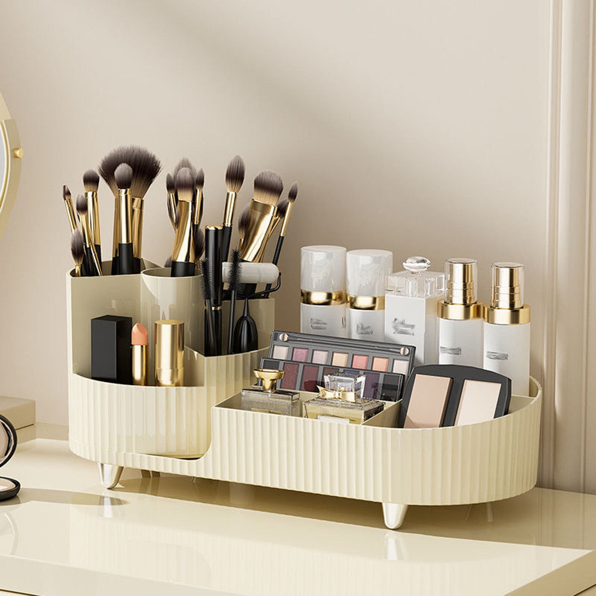 Rotating Cosmetic Organizer – view 3