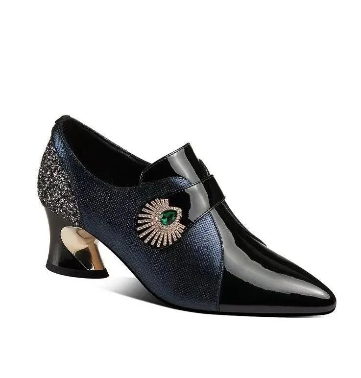 Pointed Toe Block Heel Pump - Elegant Office Footwear - Shoes - Donna Cuore Italia